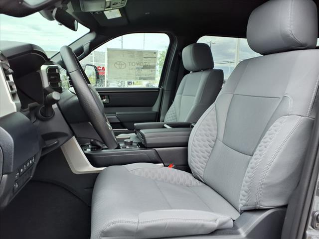 2025 Toyota Tundra SR5 CrewMax 5.5 Bed