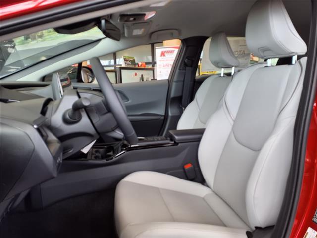 2025 Toyota Prius XLE