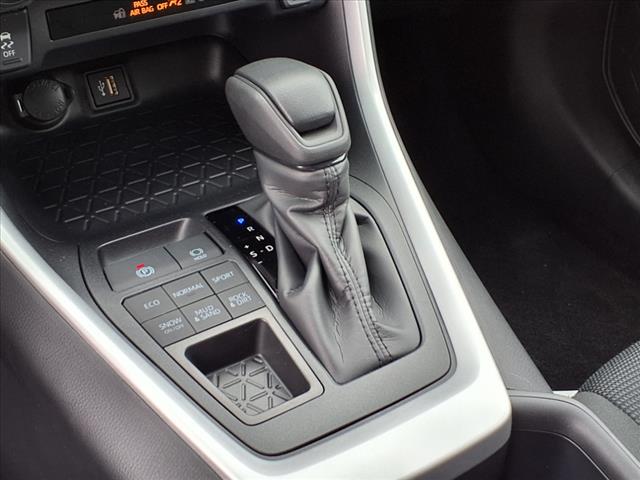 2025 Toyota RAV4 LE AWD