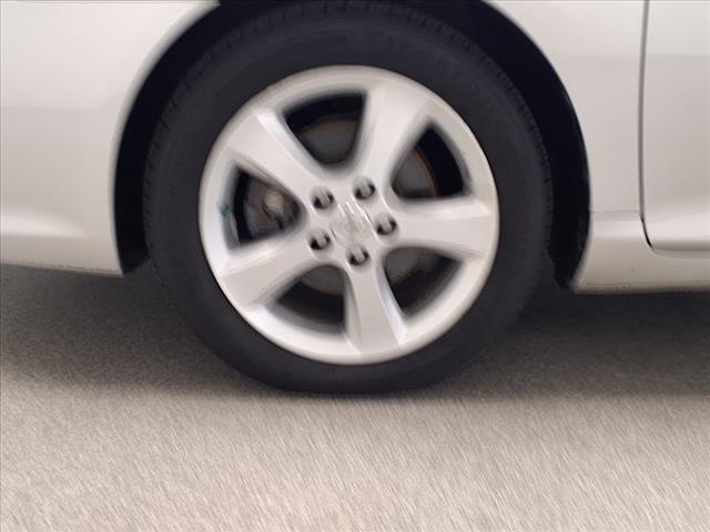 2005 Toyota Camry Solara SE