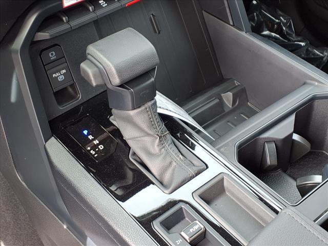 2025 Toyota Tundra SR CrewMax 5.5 Bed