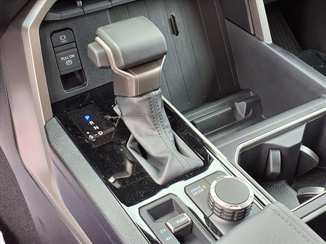 2025 Toyota Tundra SR5 CrewMax 5.5 Bed