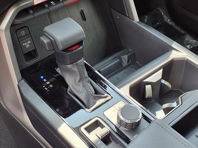 2025 Toyota Tundra SR5 CrewMax 5.5 Bed