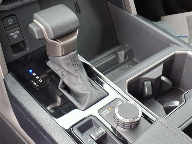 2025 Toyota Tundra SR5 CrewMax 5.5 Bed