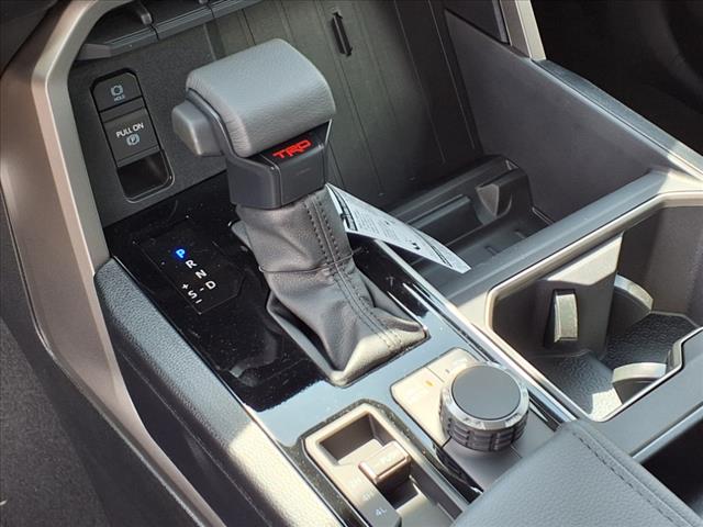 2025 Toyota Tundra SR5 CrewMax 5.5 Bed