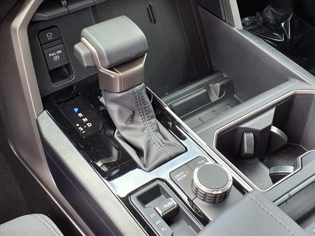 2025 Toyota Tundra SR5 CrewMax 5.5 Bed