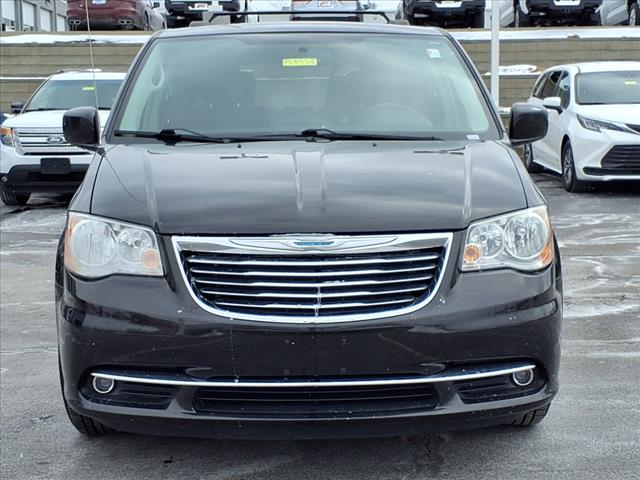 2015 Chrysler Town and Country Touring