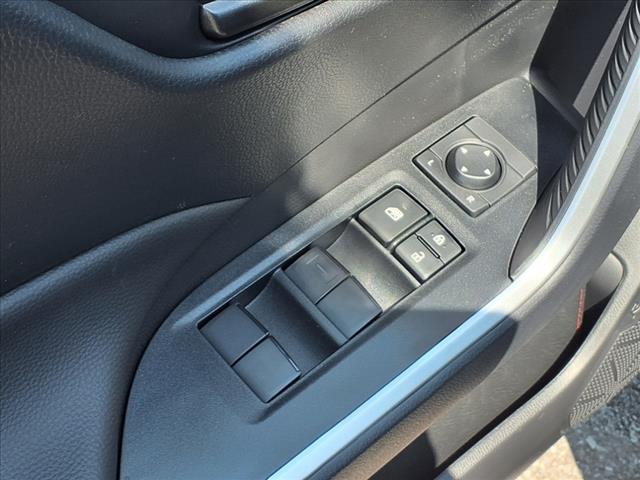 2025 Toyota RAV4 LE AWD