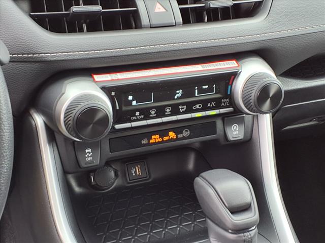 2025 Toyota RAV4 LE AWD