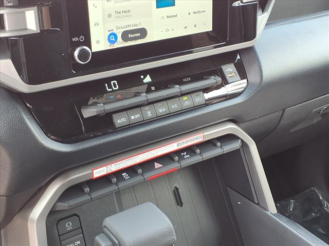 2025 Toyota Tundra SR5 CrewMax 5.5 Bed