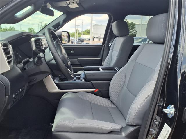 2025 Toyota Tundra SR5 CrewMax 5.5 Bed