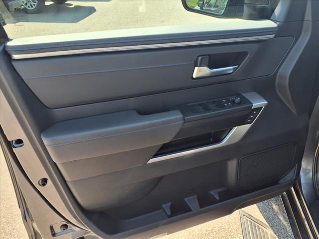 2025 Toyota Tundra Platinum CrewMax 5.5 Bed