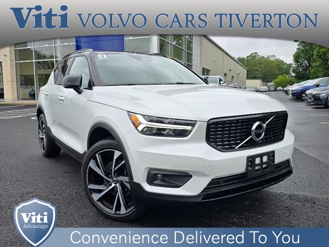 2021 Volvo XC40