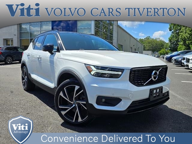 2021 Volvo XC40