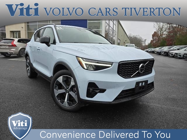 2024 Volvo XC40