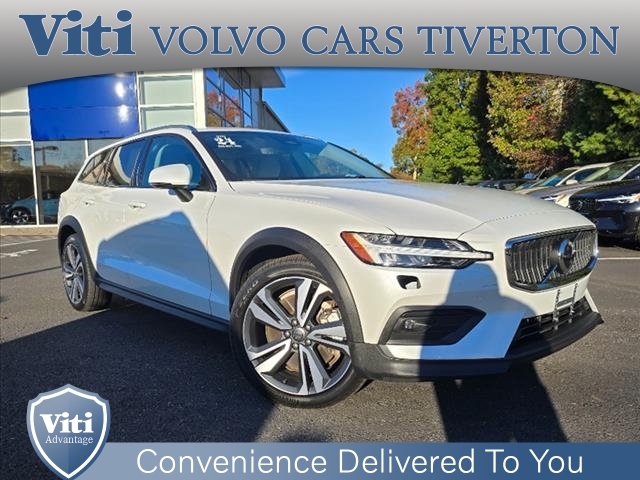 2024 Volvo V60 Cross Country