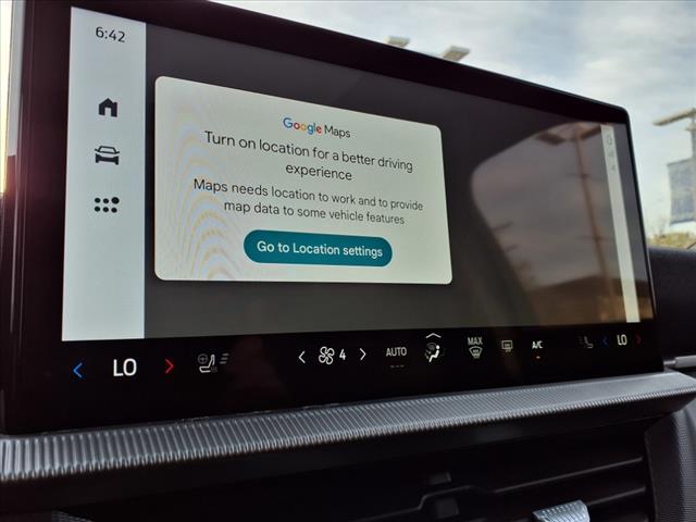 2025 Ford Explorer ST LINE