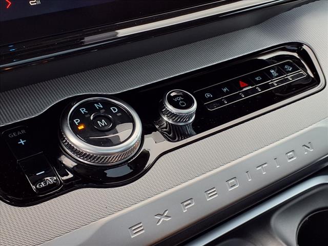 2025 Ford Expedition XLT
