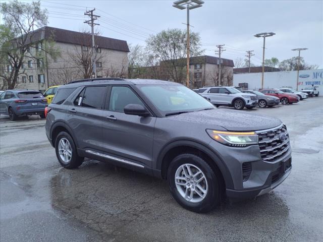 2025 Ford Explorer EXPLORER XLT AWD