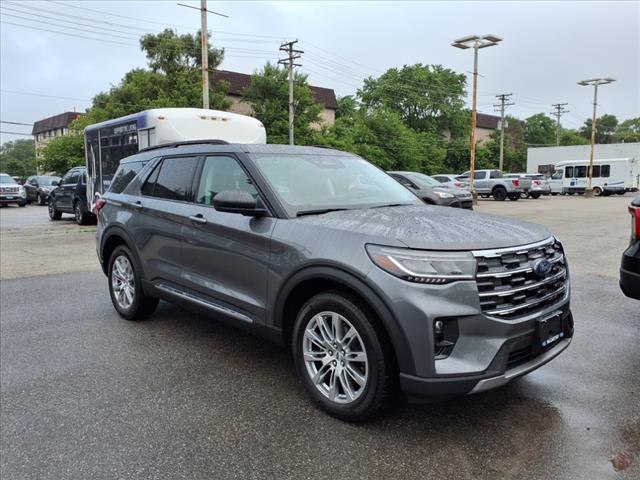 2025 Ford Explorer EXPLORER XLT AWD