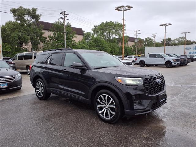 2025 Ford Explorer ST LINE