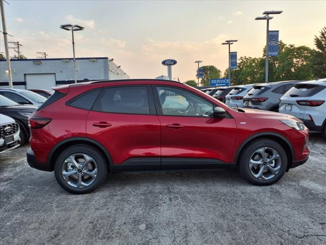 2025 Ford Escape Hybrid ST-Line