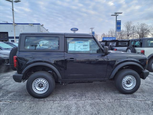 2025 Ford Bronco Base