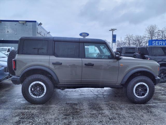 2025 Ford Bronco 4DR 4WD BADLANDS ADV