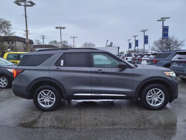 2025 Ford Explorer EXPLORER XLT AWD