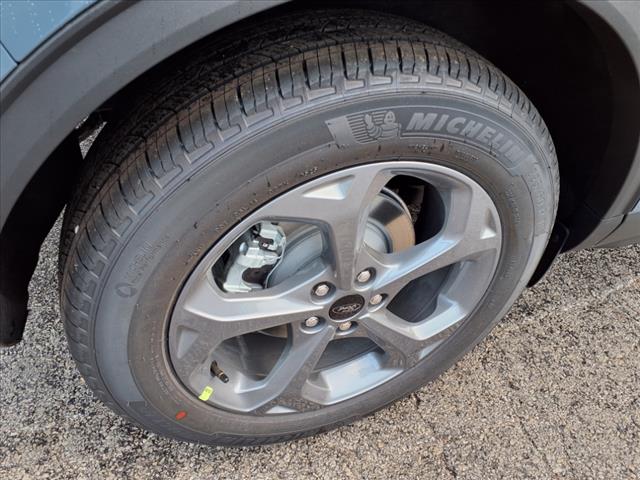 2025 Ford Escape ESCAPE ST LINE