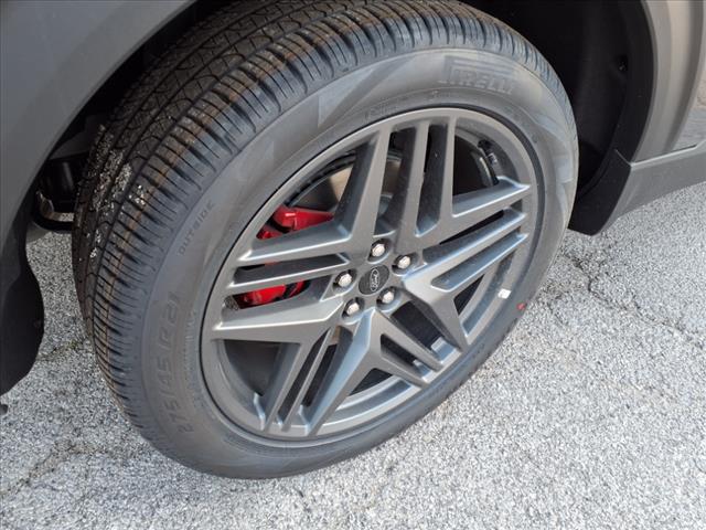 2025 Ford Explorer ST LINE