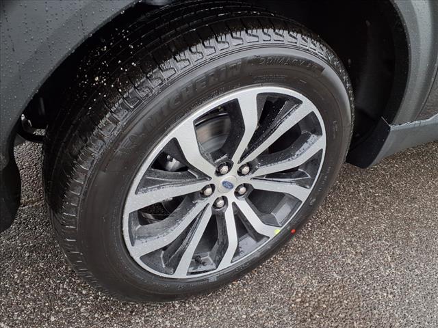 2025 Ford Explorer ST LINE