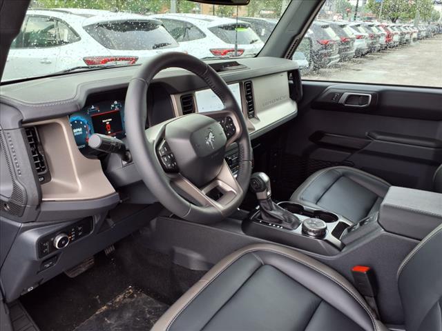 2025 Ford Bronco 4DR 4WD OUTER BANKS