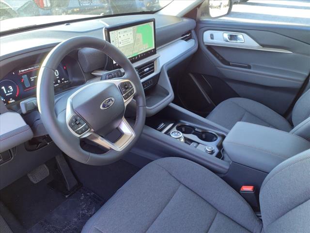 2025 Ford Explorer EXPLORER XLT AWD