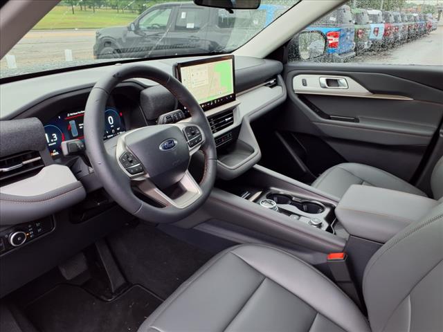 2025 Ford Explorer EXPLORER XLT AWD