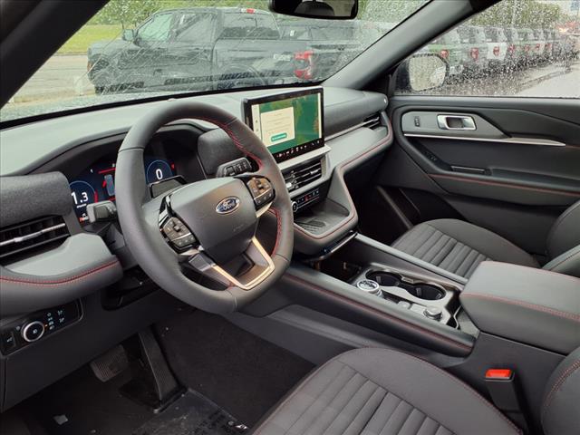 2025 Ford Explorer ST LINE