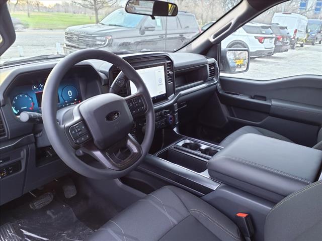 2025 Ford F-150 4WD SUPERCREW STX