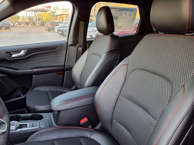2025 Ford Escape ESCAPE ST LINE