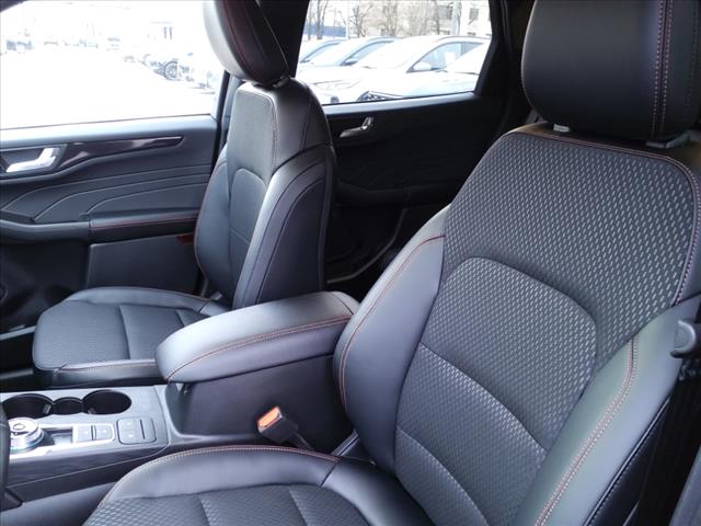 2025 Ford Escape ESCAPE ST LINE