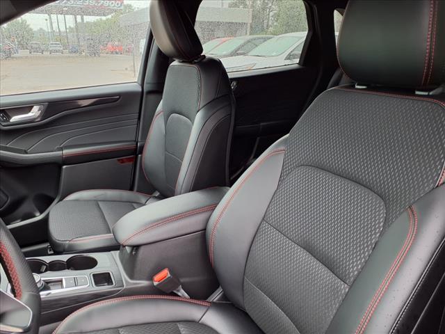 2025 Ford Escape Hybrid ESCAPE ST LINE