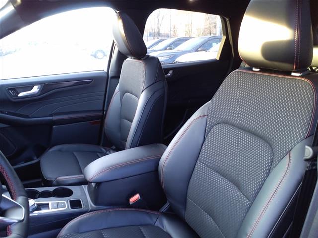 2025 Ford Escape ESCAPE ST LINE AWD
