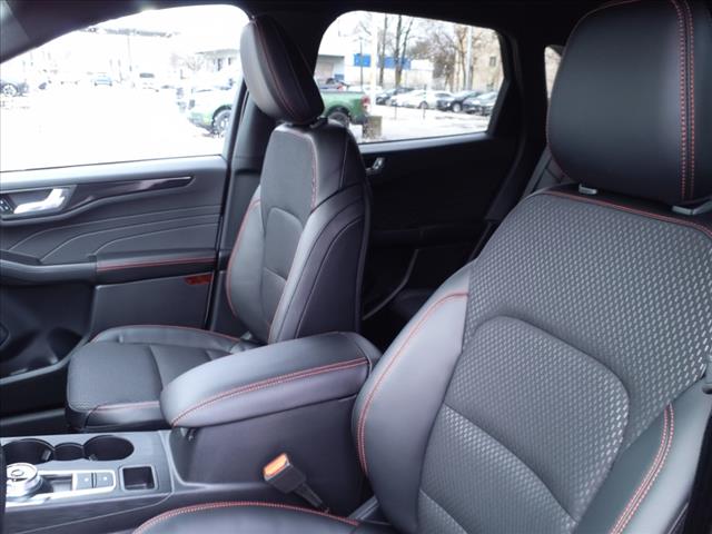 2025 Ford Escape ESCAPE ST LINE AWD