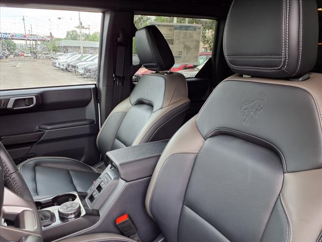 2025 Ford Bronco 4DR 4WD OUTER BANKS