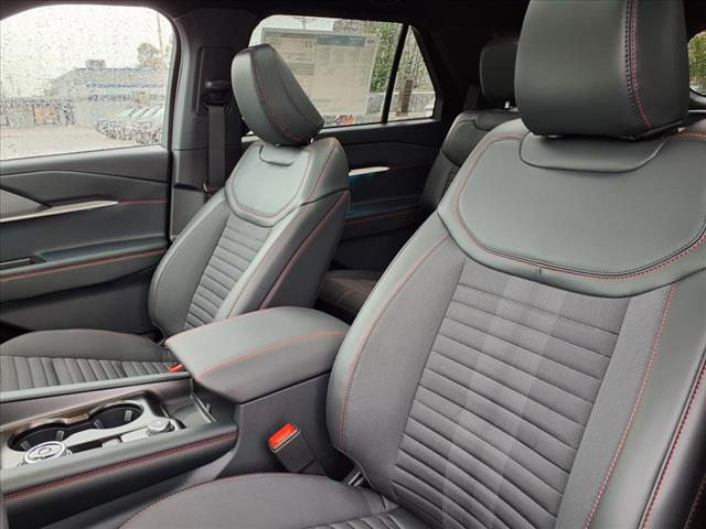 2025 Ford Explorer ST LINE