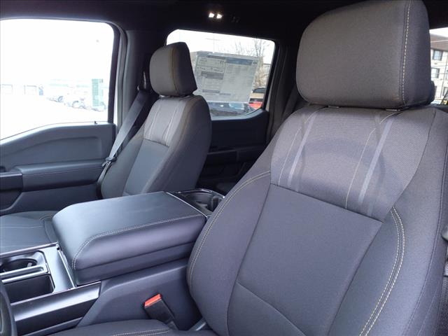 2025 Ford F-150 4WD SUPERCREW STX
