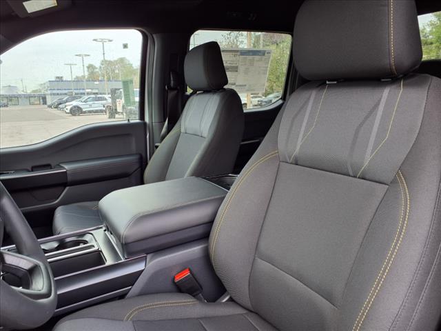 2025 Ford F-150 4WD SUPERCREW STX