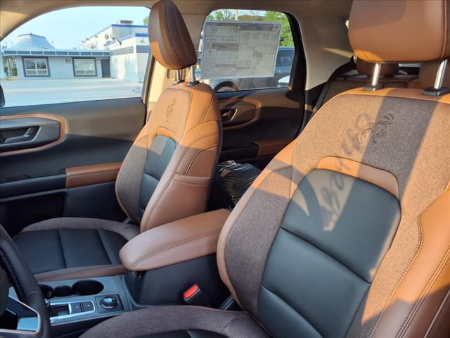 2025 Ford Bronco Sport SPORT OUTER BANKS