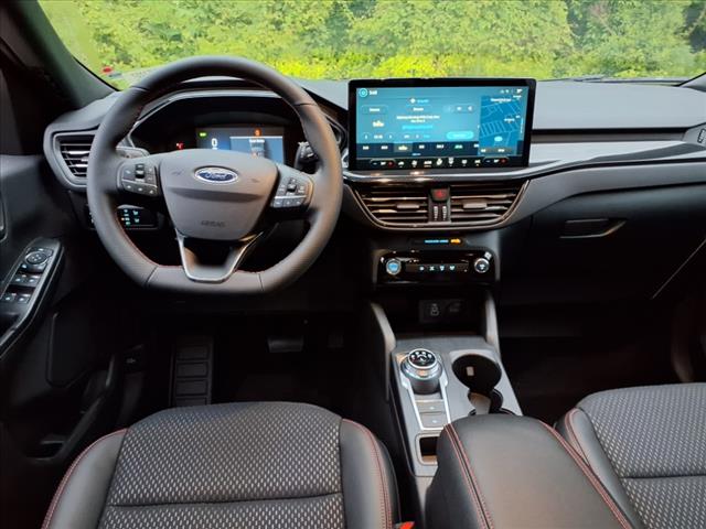 2025 Ford Escape Hybrid ESCAPE ST LINE