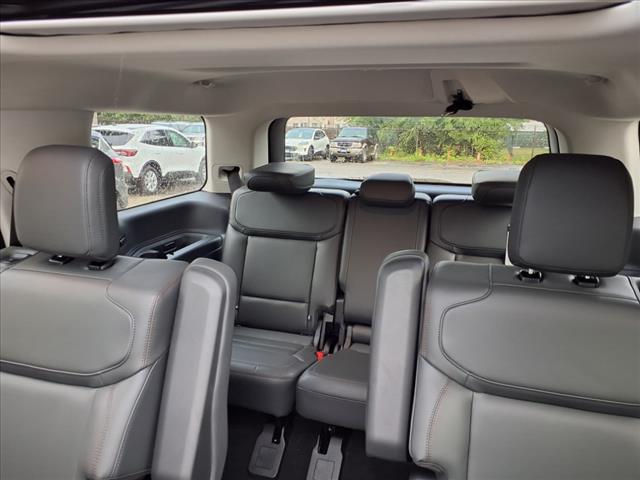 2025 Ford Expedition XLT
