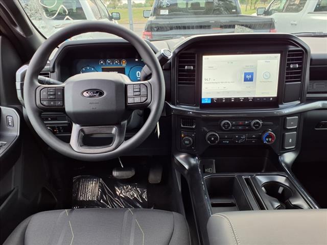 2025 Ford F-150 4WD SUPERCREW STX